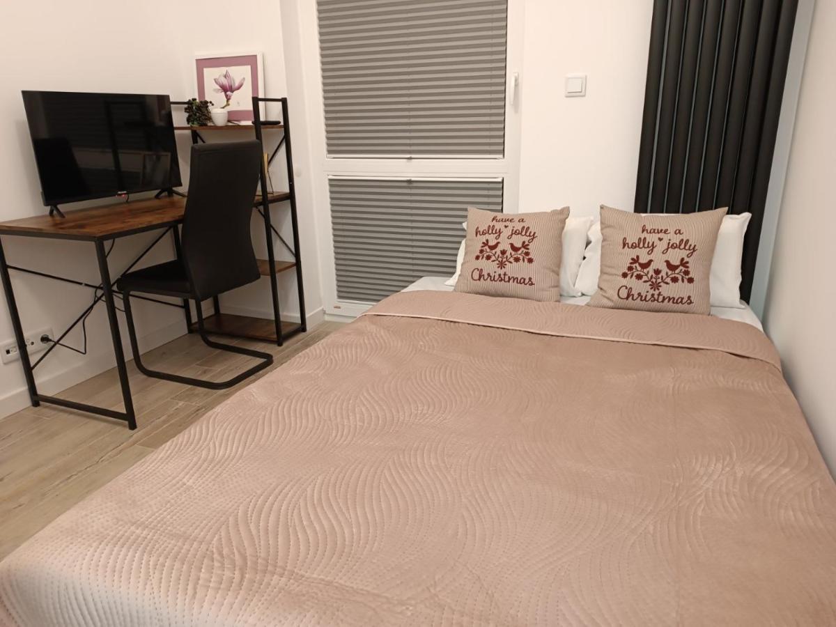 Apartamenty Wiktoryn 6A 华沙 外观 照片